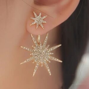 Delicate Sparkling Star Stud Fashion Earrings